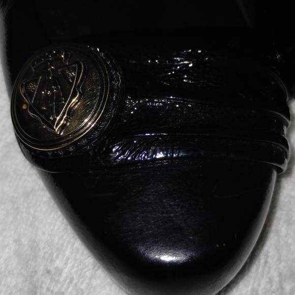 Authentic Gucci flats - Picture 4 of 9